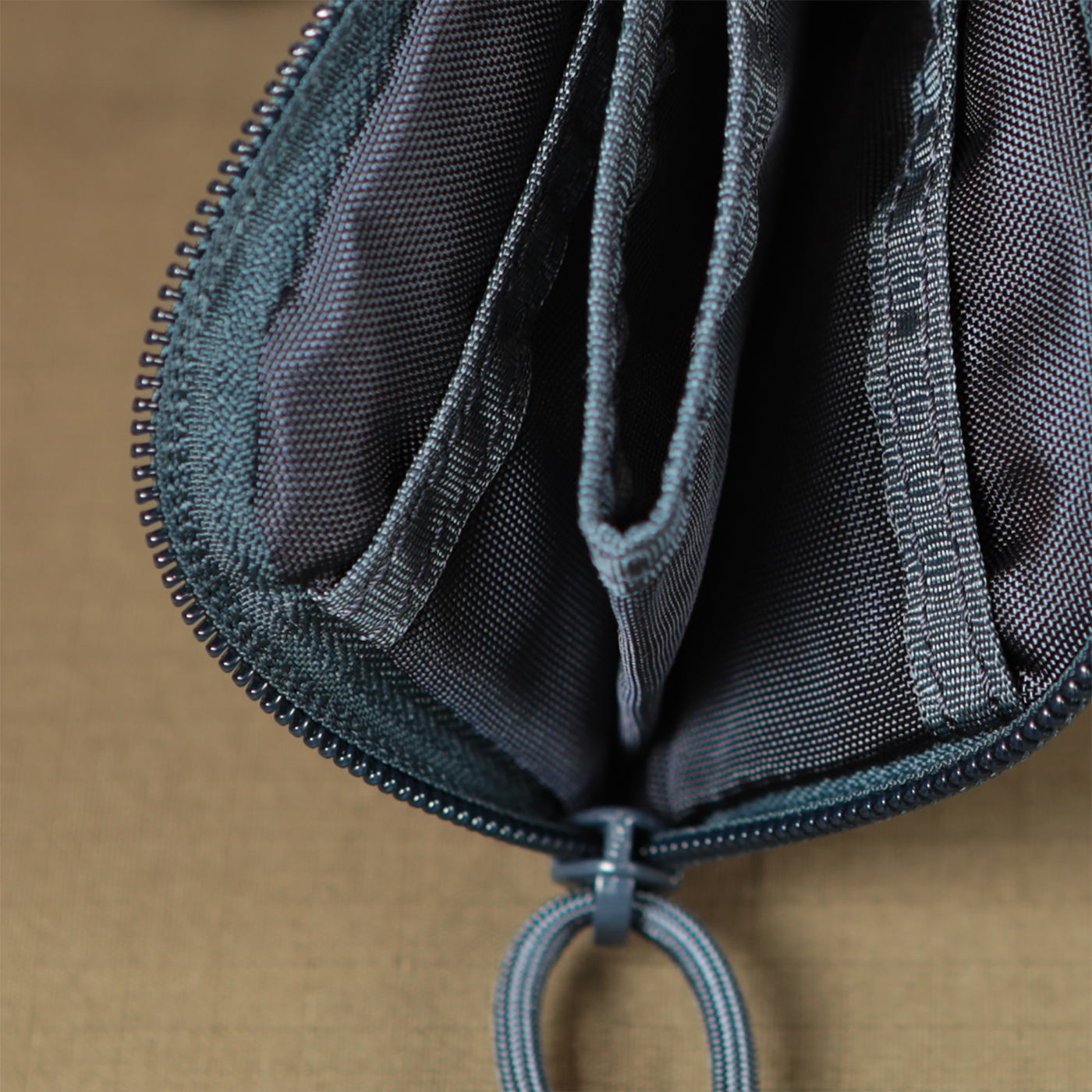 BRIEFING COIN PURSE MW BLACK FREE