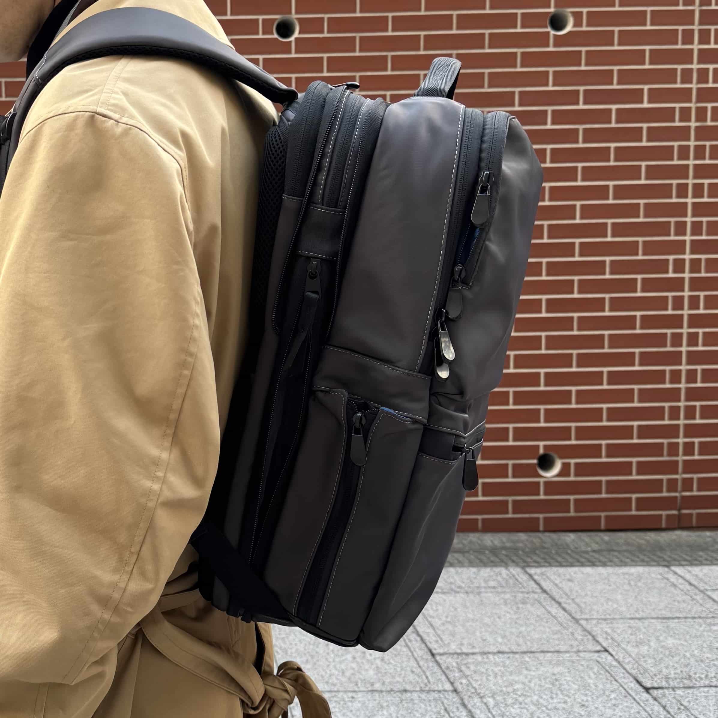 【COMPLETE WORKS】【LIGHT-XLシリーズ】【リュック】【D.GRY】【CWD-030】 グレー