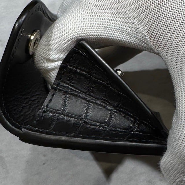 【WILDSWANS】【コレクターズ別注モデル】【TONGUE】【BLACK】【SADDLE　PULL　UP】【CROCODILE】