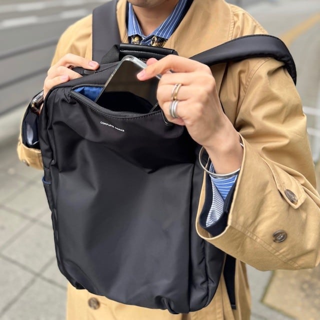 【COMPLETE WORKS】【LIGHTシリーズ】【リュック】【D.GRY】【CWD-022】 グレー