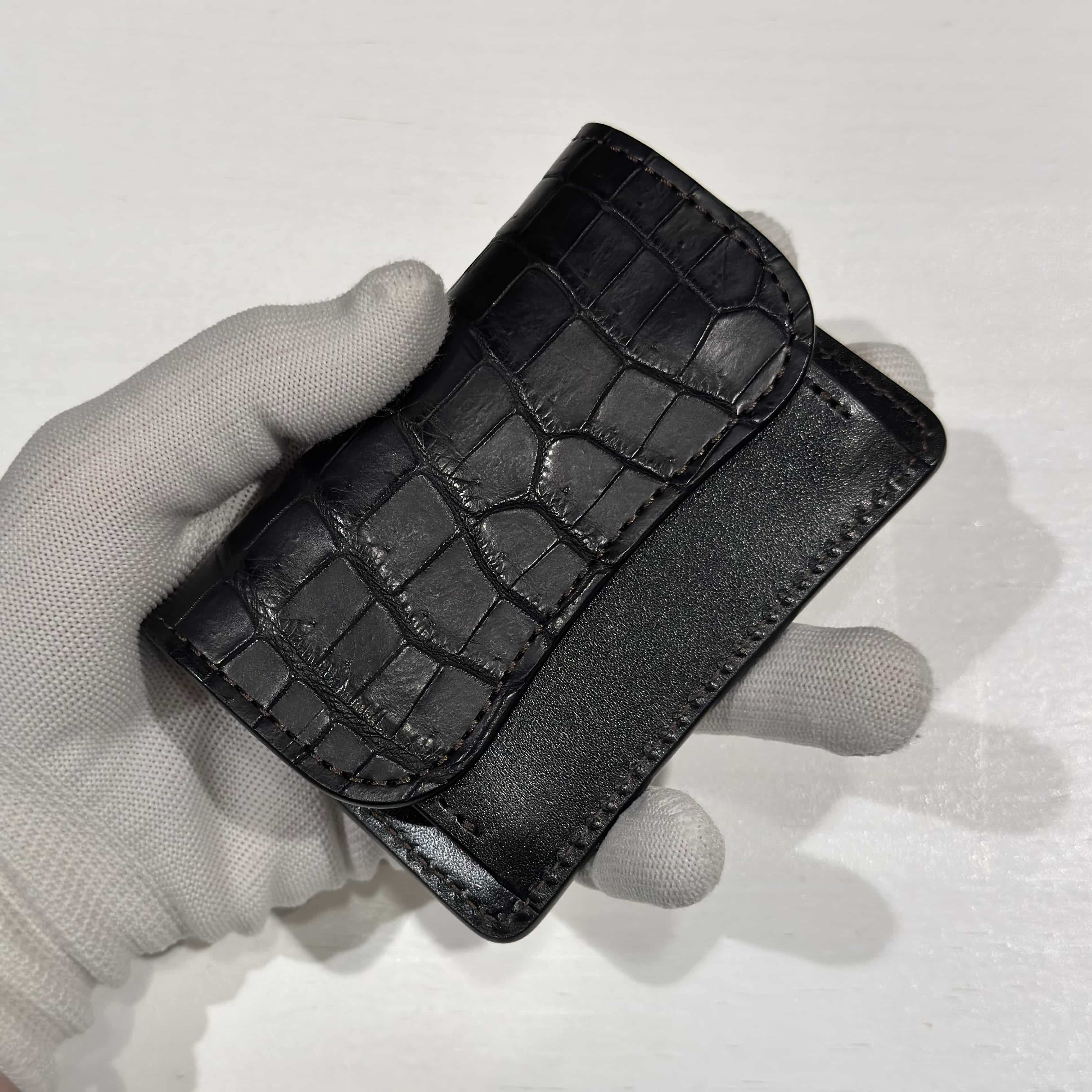 【WILDSWANS】【TONGUE】【BLACK】【SADDLE　PULL　UP】【CROCODILE】