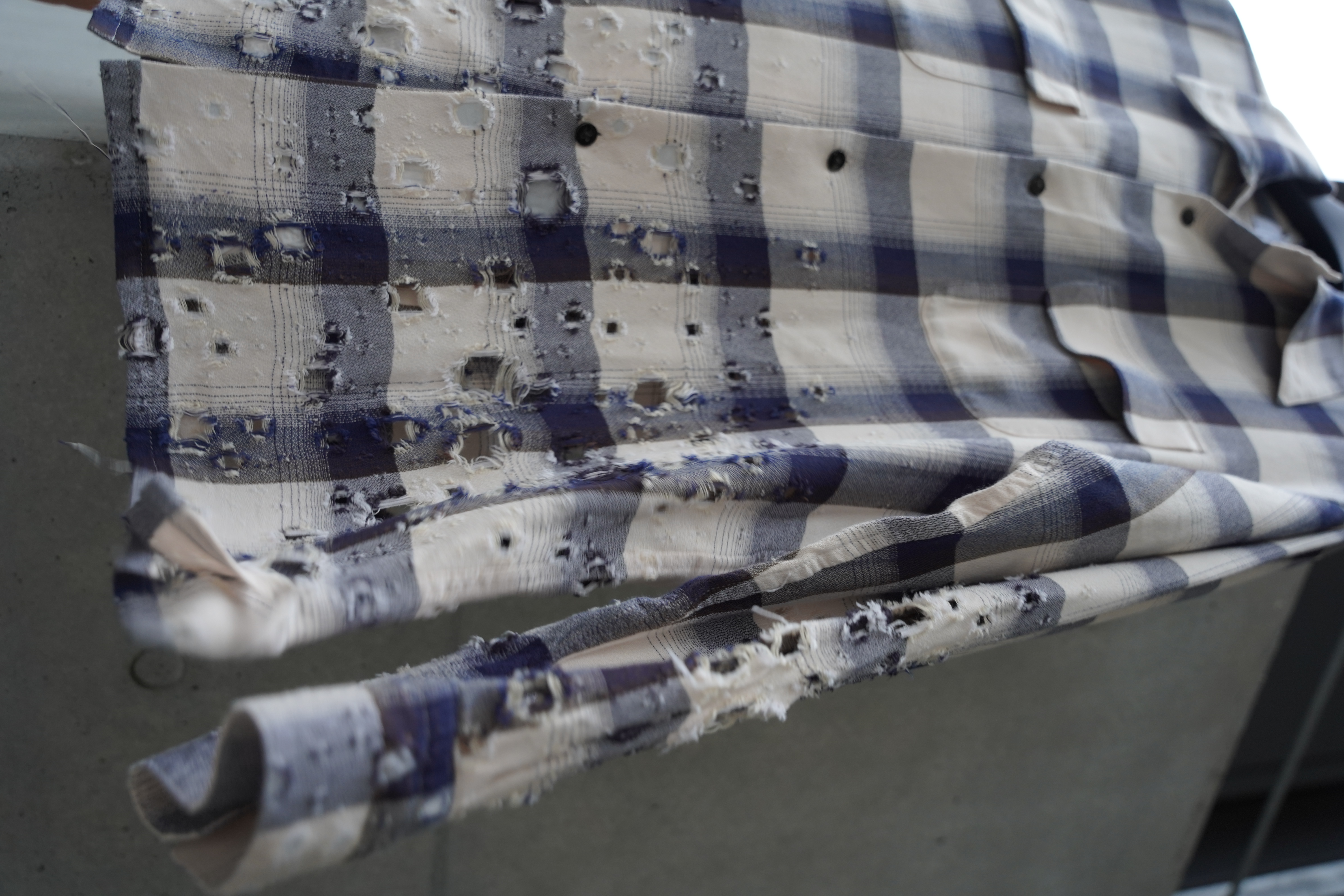 SUGARHILL 25ss "Obmre Destroyed Shirt" Navy Ombre 2