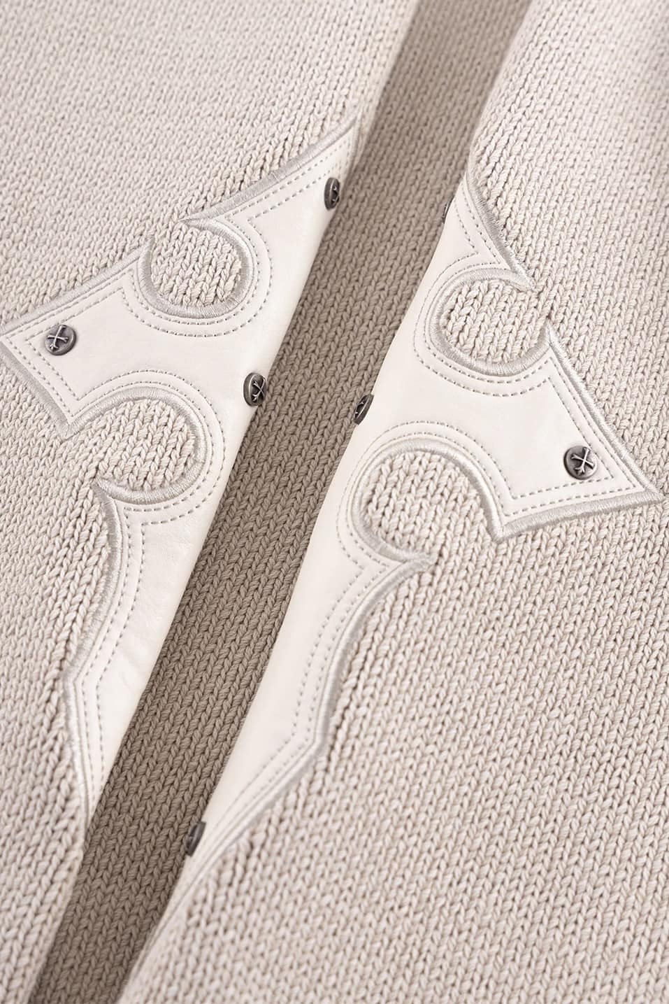 SUPPLIER 25aw "Distressed Cross Leather Patch Crew Knit V2" Beige Beige M