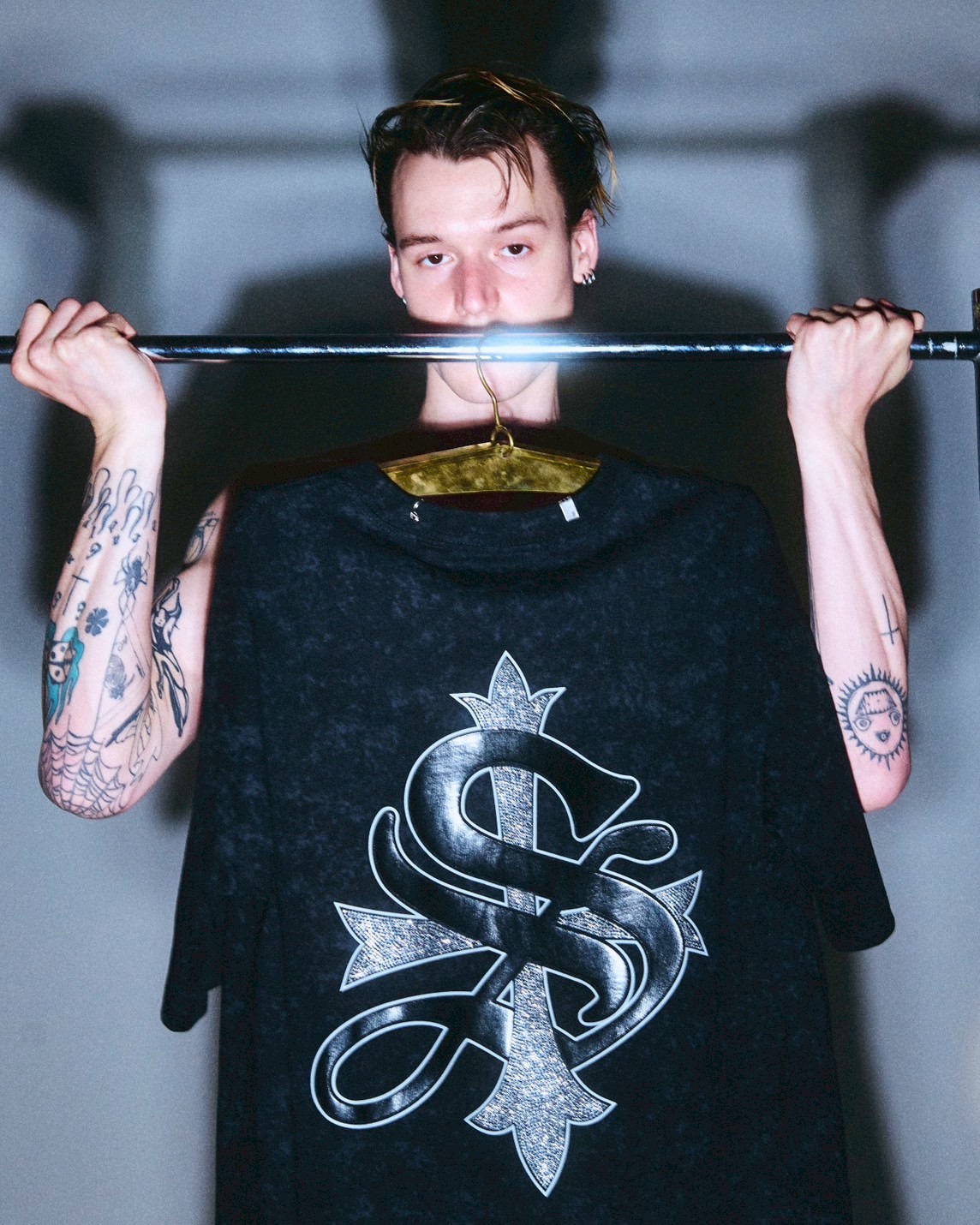 SUPPLIER 25ss "Exclusive Vintage Wash Pierced Cross Tee" Silver Silver M