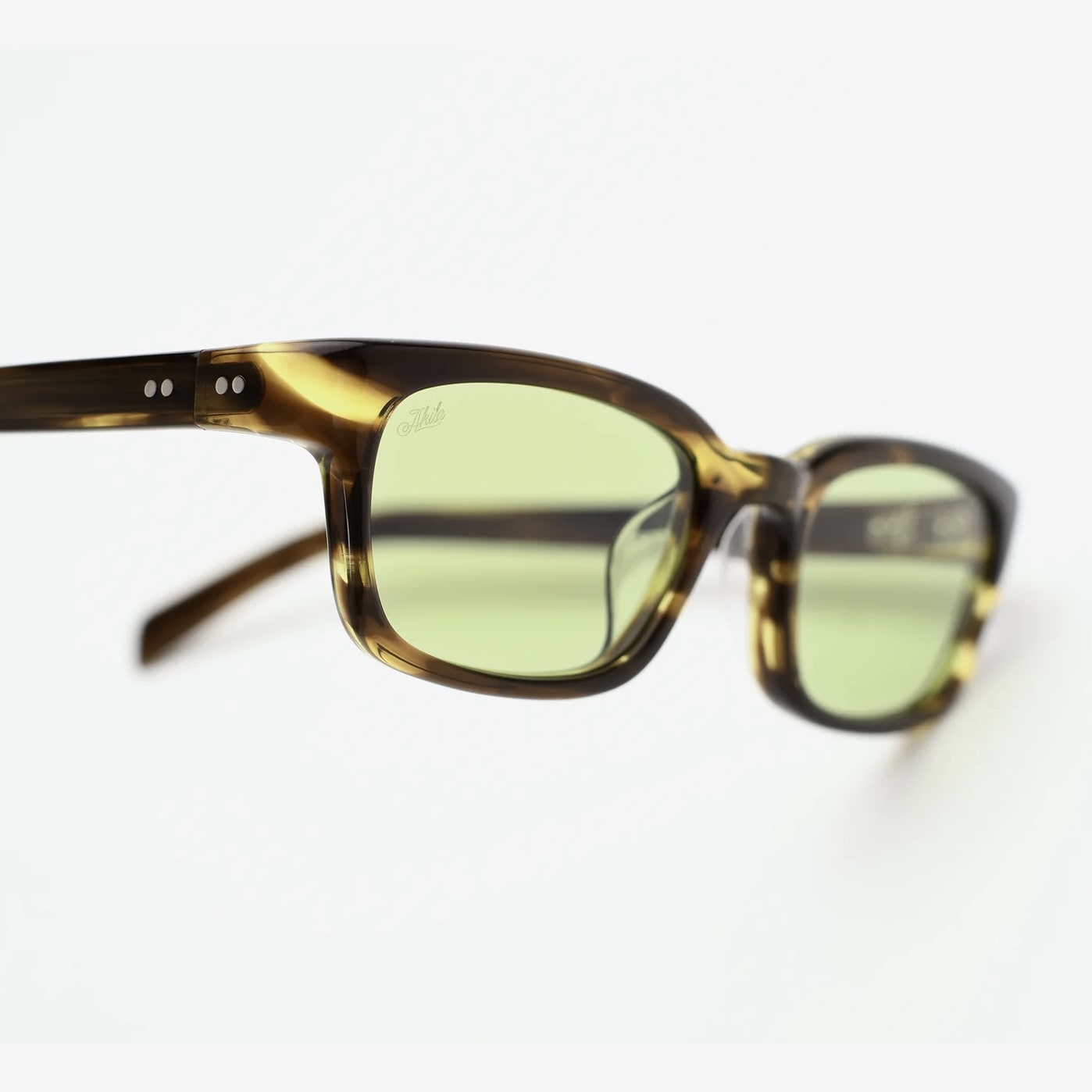 AKILA "Trivia" Olive Havana / Green Olive Havana / Green One Size