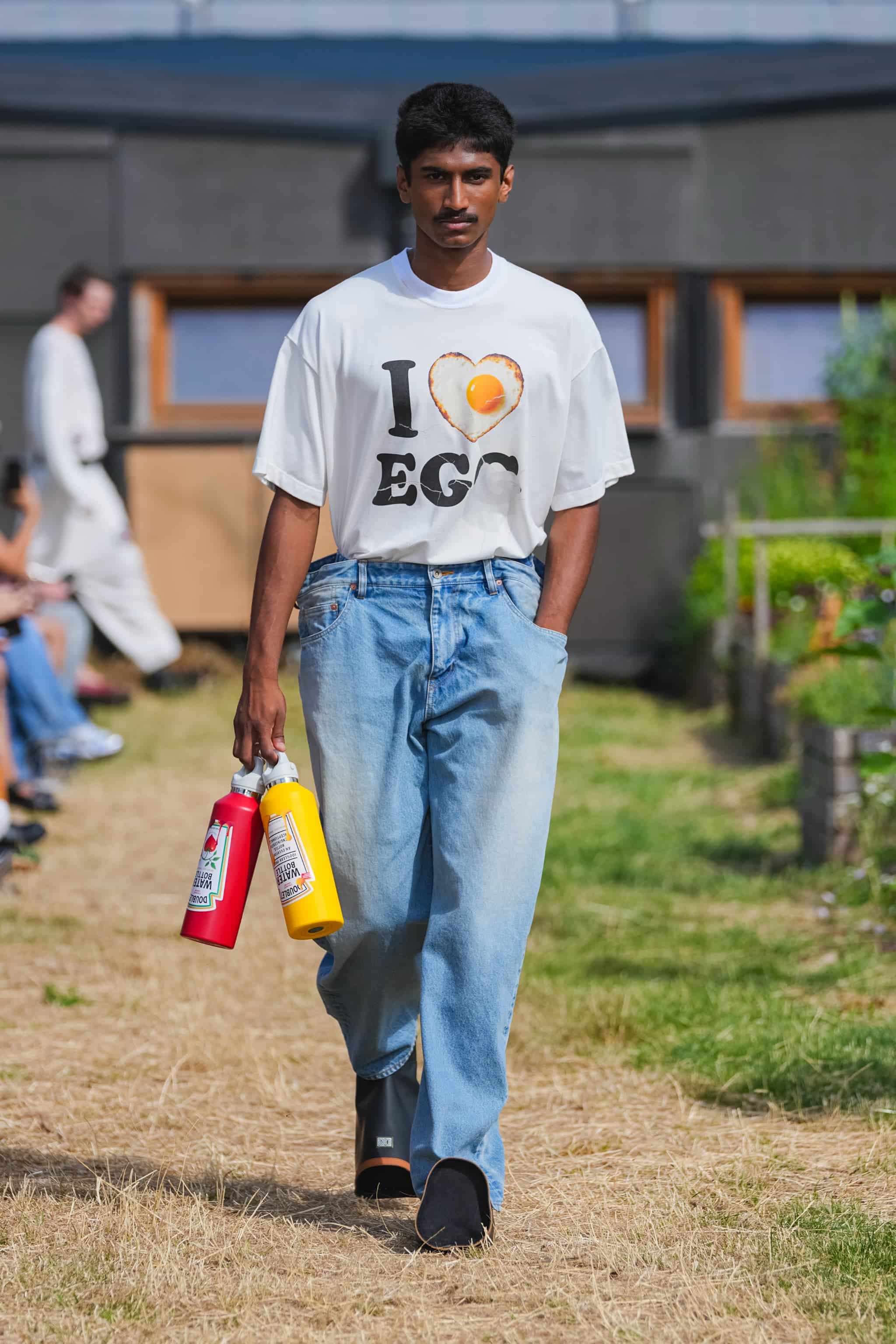 doublet 26ss "I LOVE EGG T-SHIRT" Brown Brown M