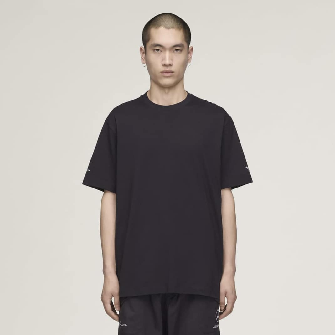 Y-3 MERCEDES - AMG PETRONAS FORMULA 1 TEAM 26ss "Star Logo S/S Tee" Black XS