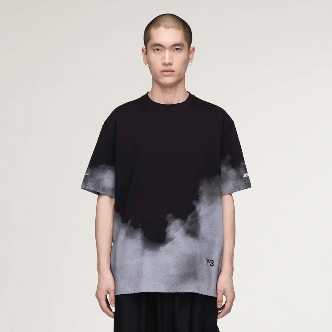 Y-3 MERCEDES - AMG PETRONAS FORMULA 1 TEAM 26ss "Tour S/S Tee" Black S