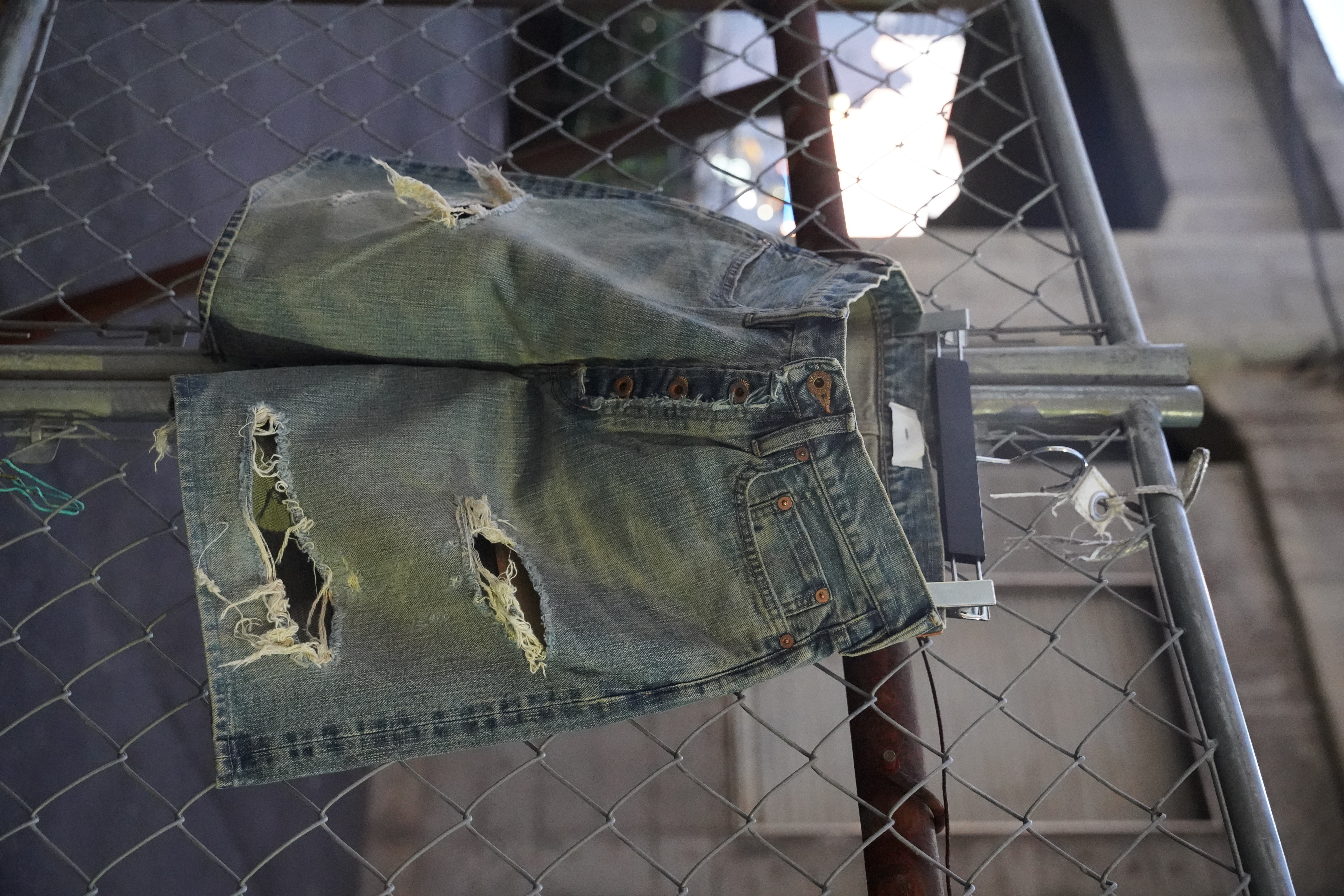 SUGARHILL 25ss "Damaged Modern Denim Pants Shorts" Faded Indigo 30