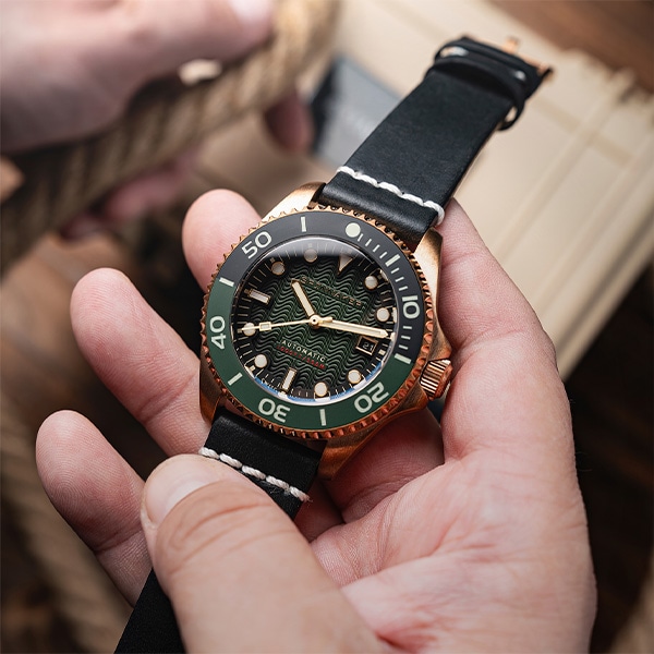 【SPINNAKER】 Tesei Bronze テセイ ブロンズ SP-5060-0B 自動巻 メンズ