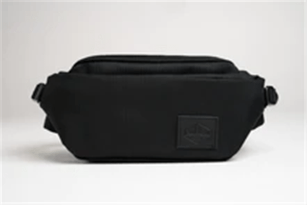 【SIMCLEAR】TSUNAGU BAG　RUNNER2.0 ブラック W29×H13×D5.5 cm