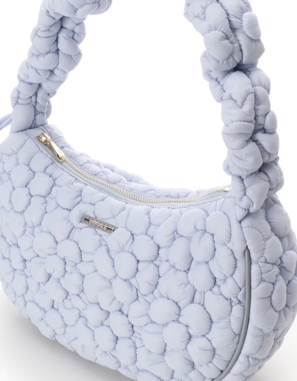 ライトブルー キルティング パーティーバッグ DSC02563.jpg?v=1736831815