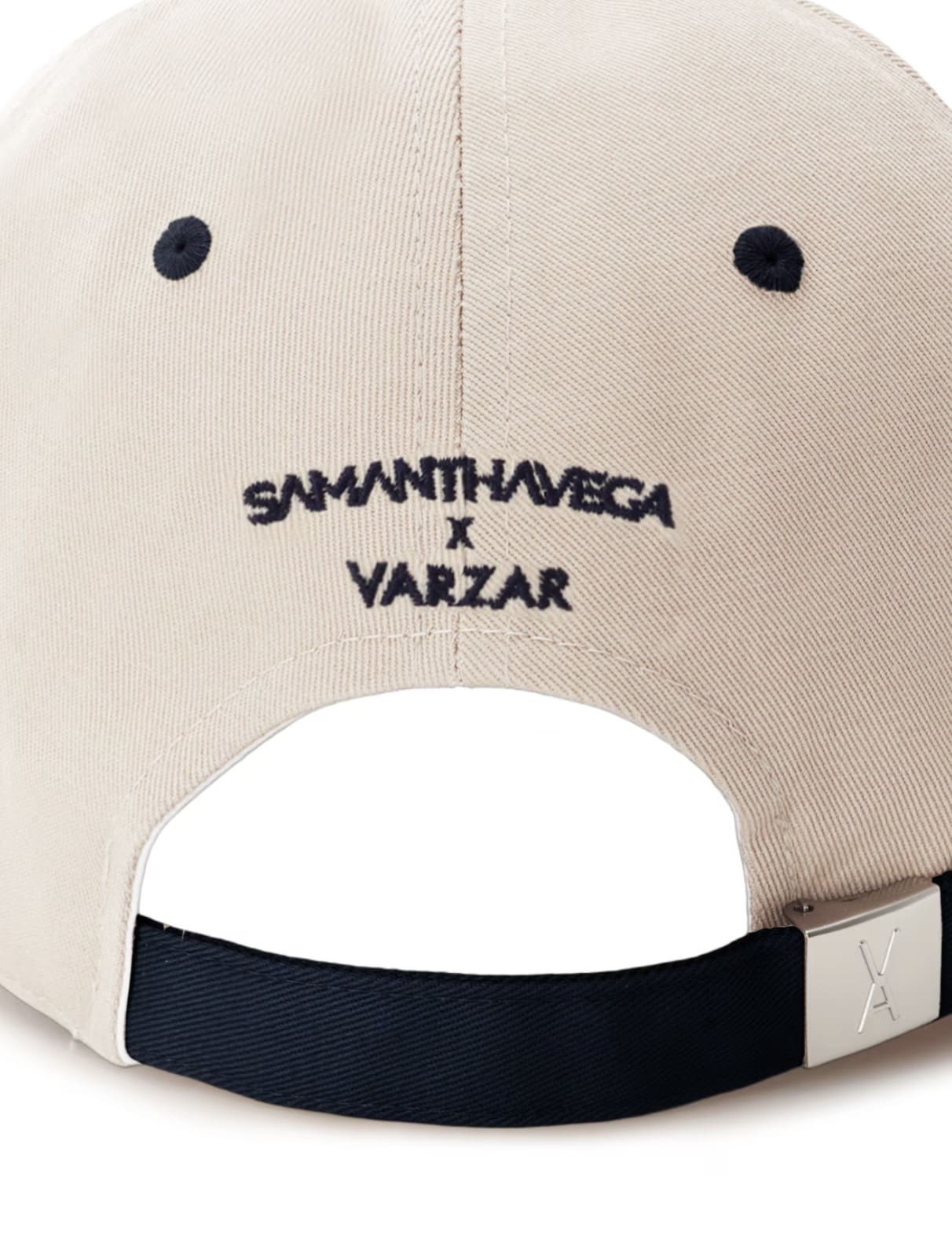 SAMANTHAVEGA×「VARZAR（バザール）」コラボコレクション ロゴ刺繍キャップ【ホワイト】 ホワイト