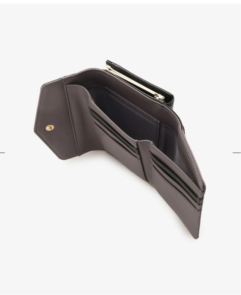 再入荷！！ハートビジュー付き折財布【ブラック】 ブラック 0