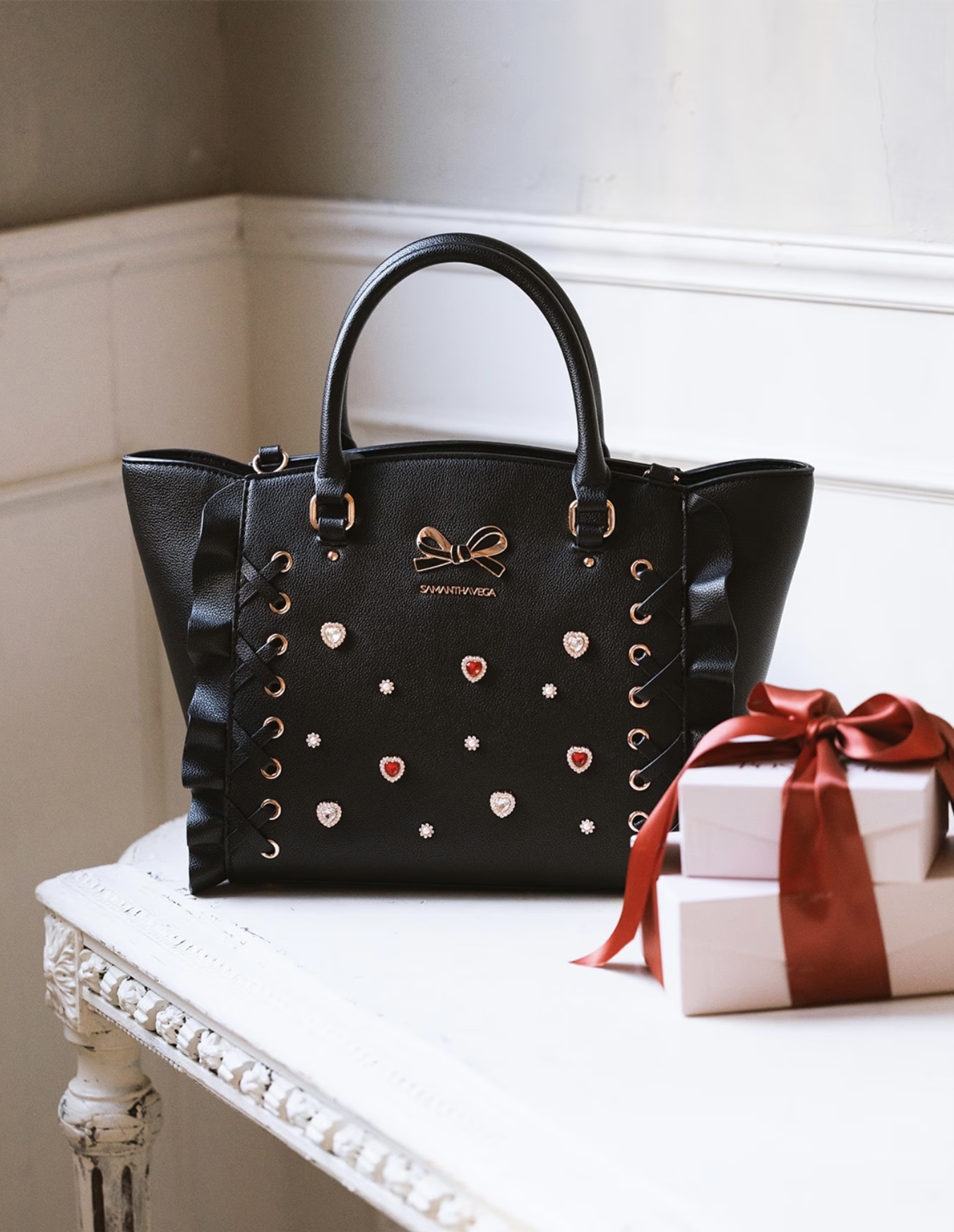 レースアップハートビジューフラッタ―(小)【ブラック】 ブラック