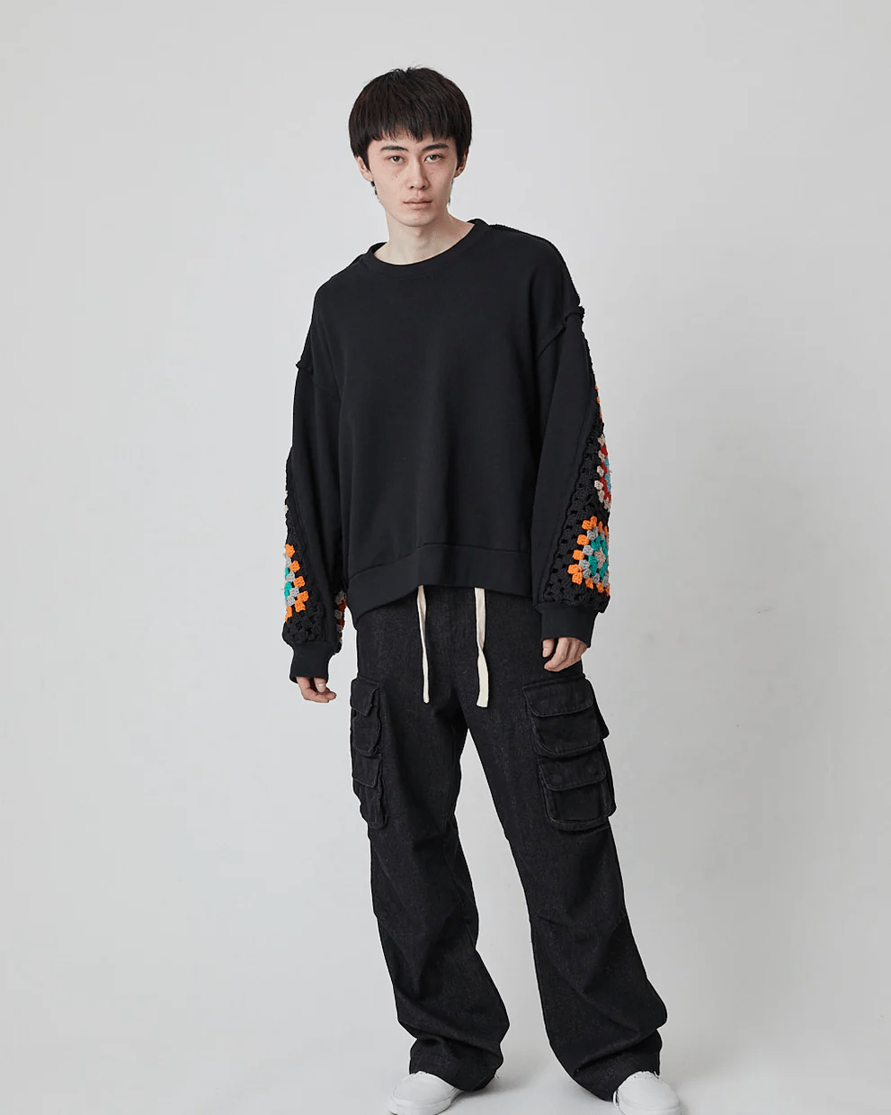 DISCOVERED / ディスカバード CROCHET SLEEVE SWEAT（スウェット