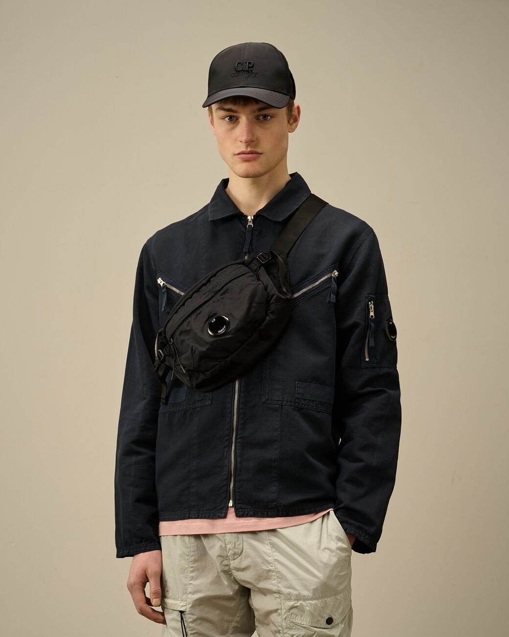 C.P. COMPANY/シーピーカンパニー/NYLON B CROSSBODY PACK TOTAL ECLIPSE - BLUE FREE