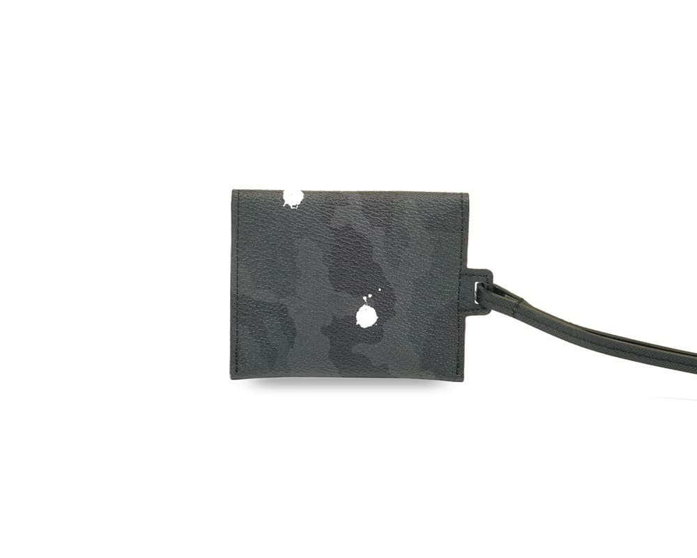 GENTIL BANDIT/ジャンティバンティ/ネックスマートウォレット ブラックカモ F