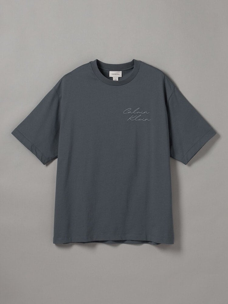 CalvinKlein/カルバンクライン/エンブロイダリーロゴフォント グラフィックTシャツ CHARCOAL S