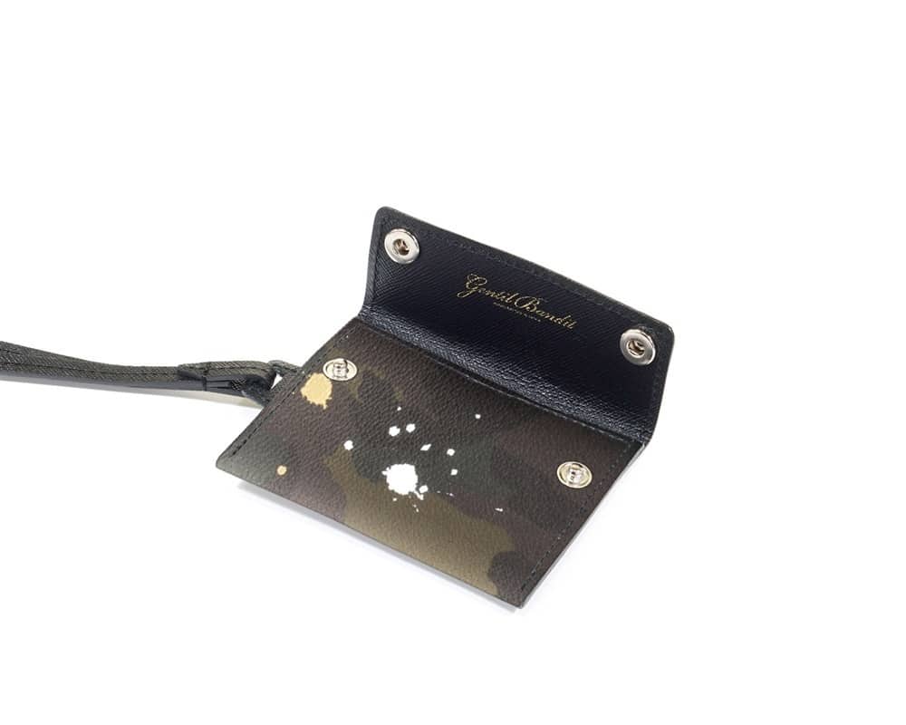 GENTIL BANDIT/ジャンティバンティ/ネックスマートウォレット カーキカモ F