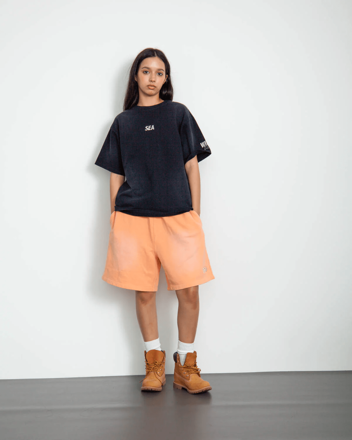 WINDANDSEA/ウィンダンシー/SULFUR DYEING LOGO S/S TEE BLACK S