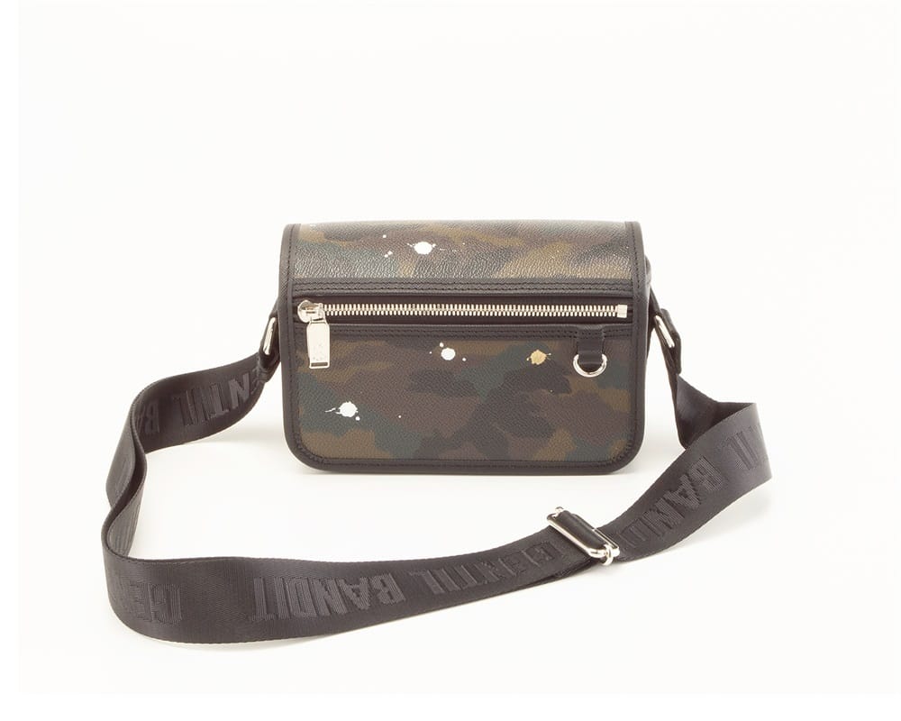 GENTIL BANDIT/ジャンティバンティ/スモールクロスボディ カーキカモ F