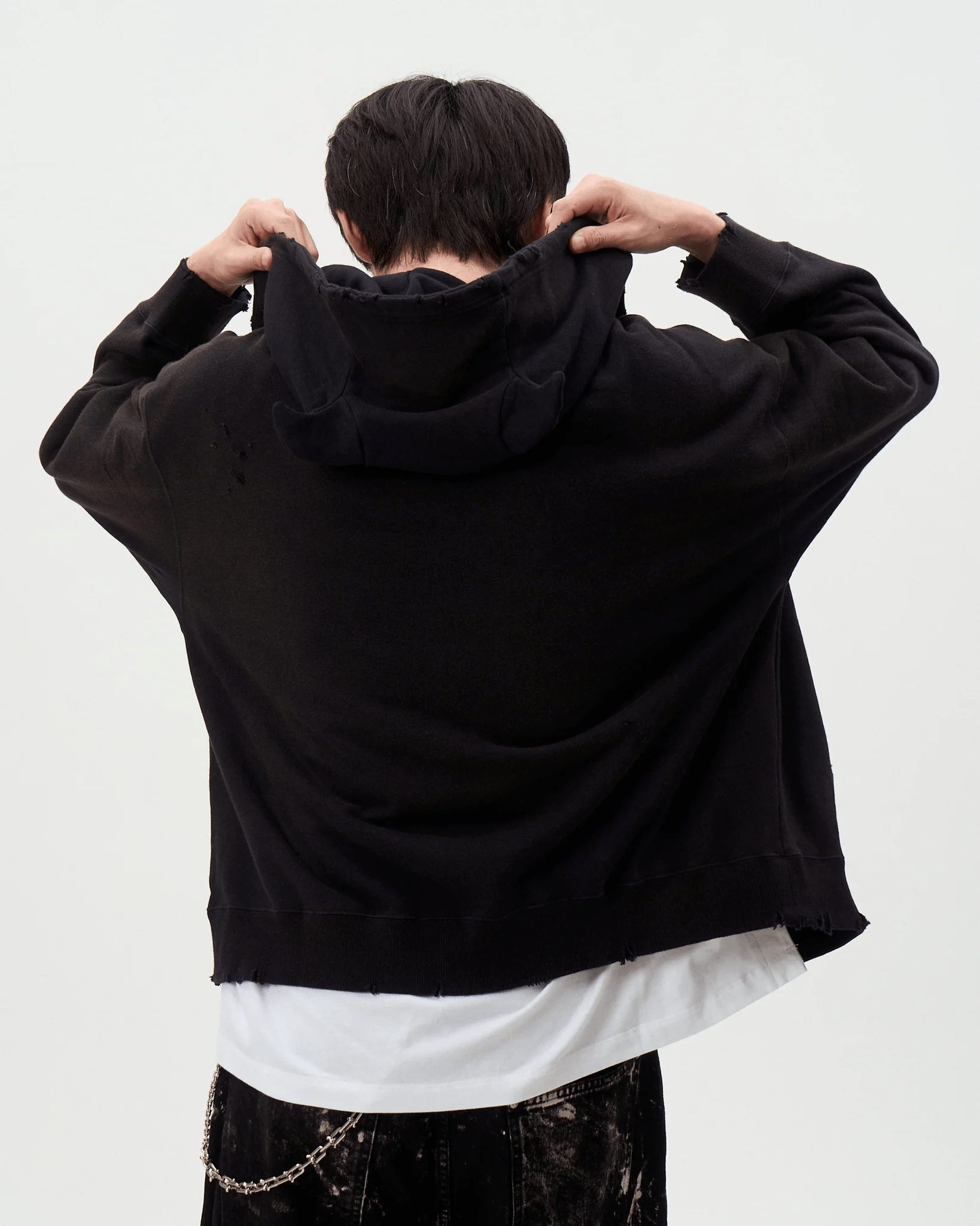 DISCOVERED/ディスカバード/DEVIL EAR DAMAGE HOODIE BLACK 1