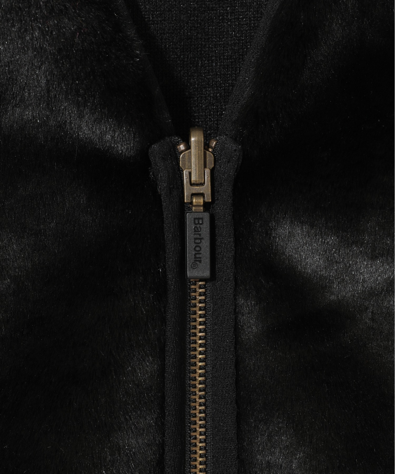 BARBOUR/バブアー/フロントジップファーライナーベスト（スリムフィット） BLACK 40