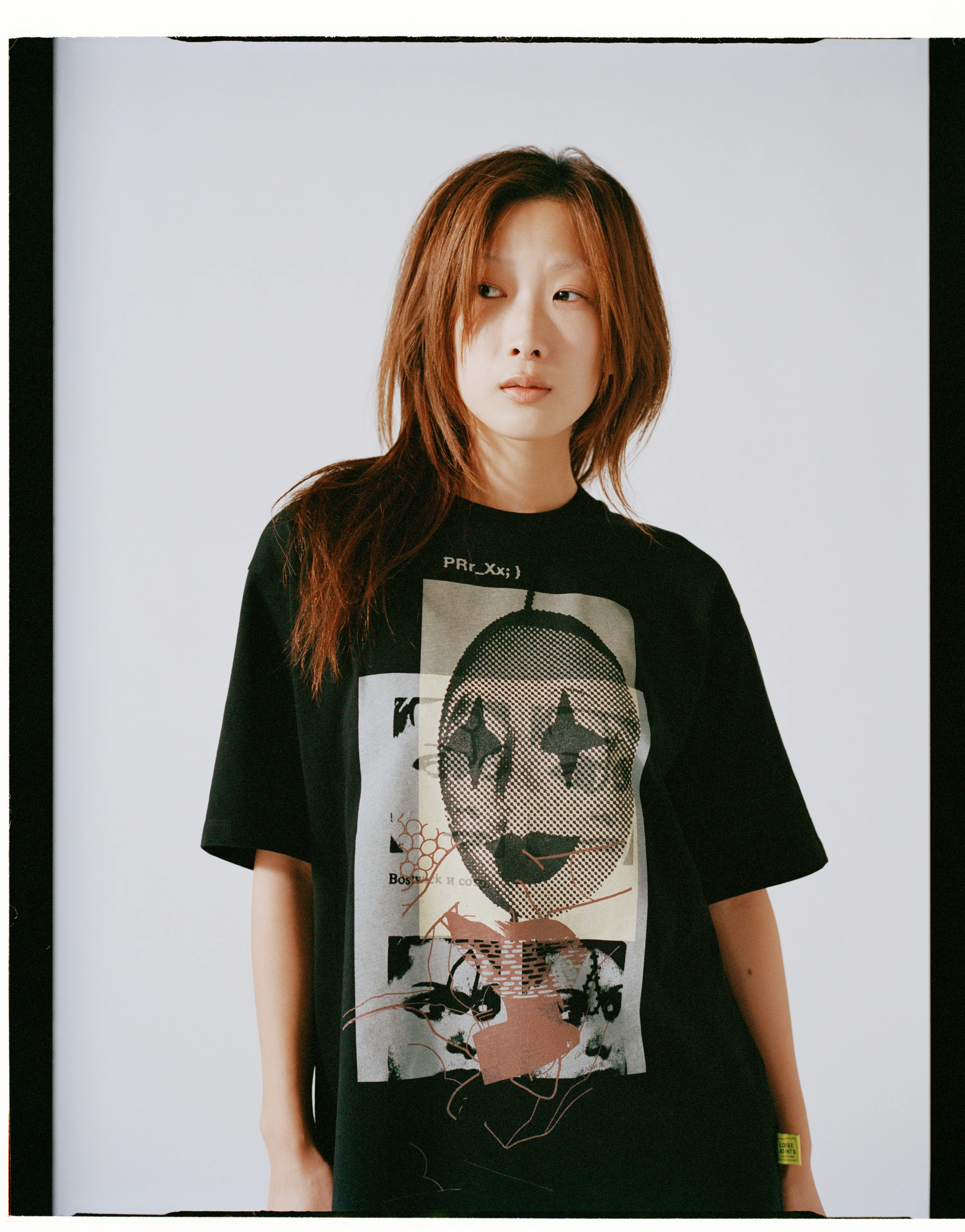 loosejoints/ルーズジョインツ/MISHA HOLLENBACH - 'WHAT DID YOU DO AT THE FOUNTAIN?' S/S TEE BLACK S