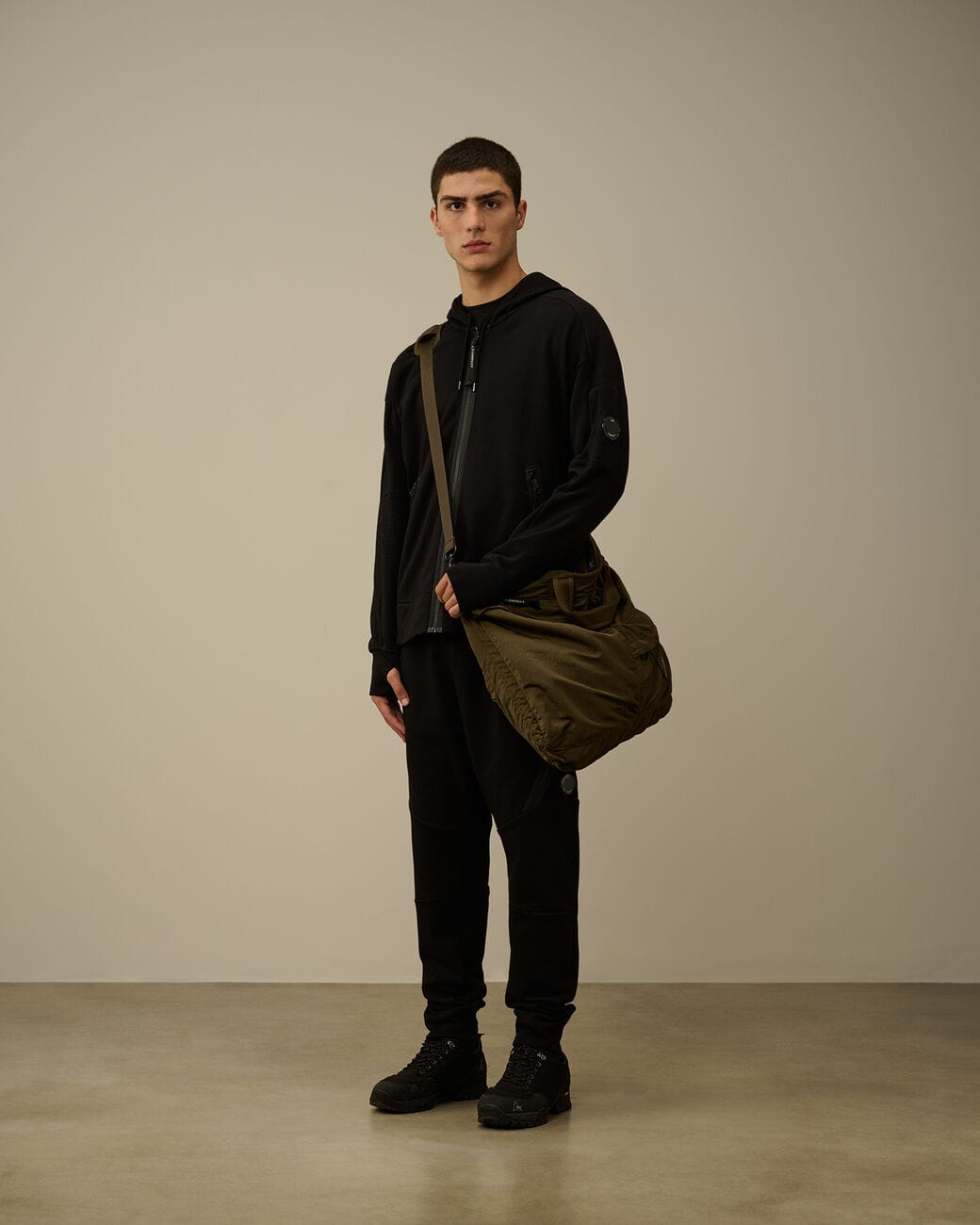 C.P. COMPANY/シーピーカンパニー/Diagonal Raised Fleece Lens Sweatpants BLACK XS