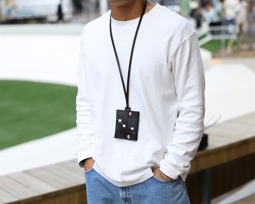 GENTIL BANDIT/ジャンティバンティ/ネックスマートウォレット カーキカモ F