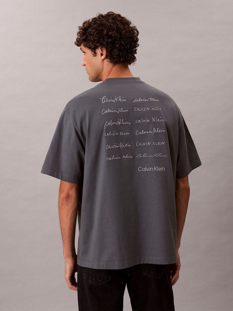 CalvinKlein/カルバンクライン/エンブロイダリーロゴフォント グラフィックTシャツ CHARCOAL S