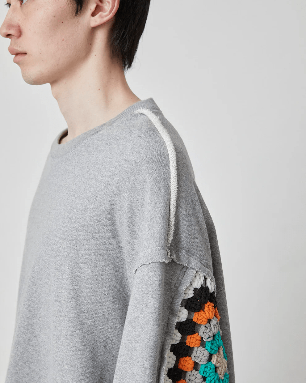 DISCOVERED/ディスカバード/CROCHET SLEEVE SWEAT(3 GRAY)| B DISCOVERED/ディスカバード/CROCHET SLEEVE SWEAT(3 GRAY)| B