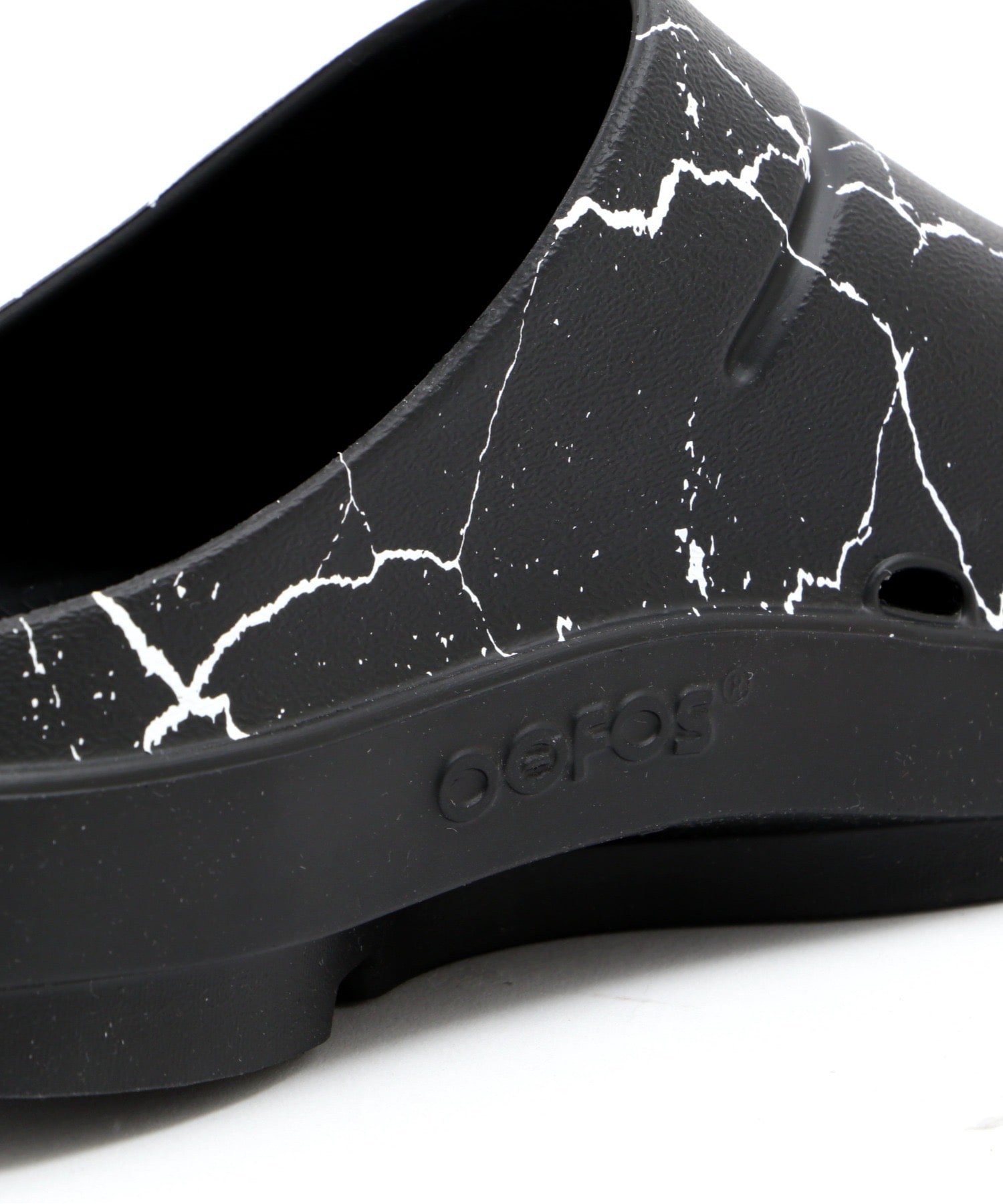 OOFOS x Children of the discordance/チルドレン オブ ザ ディスコーダンス × ウーフォス/OOCLOOG BLACK 24cm