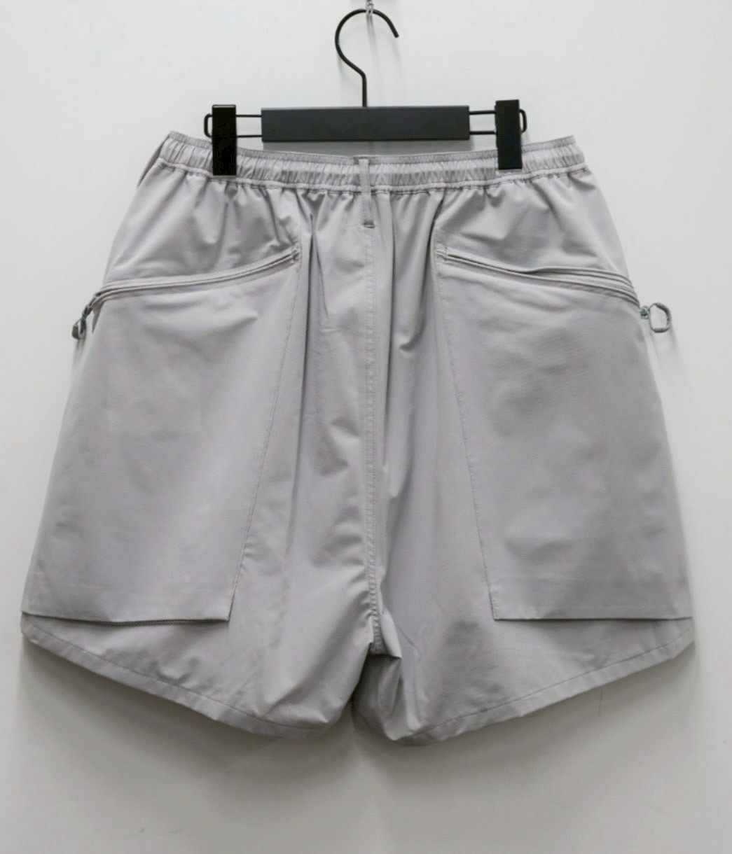 CMF OUTDOOR GARMENT/シーエムエフアウトドアガーメント/別注BUG SHORTS GRAY M
