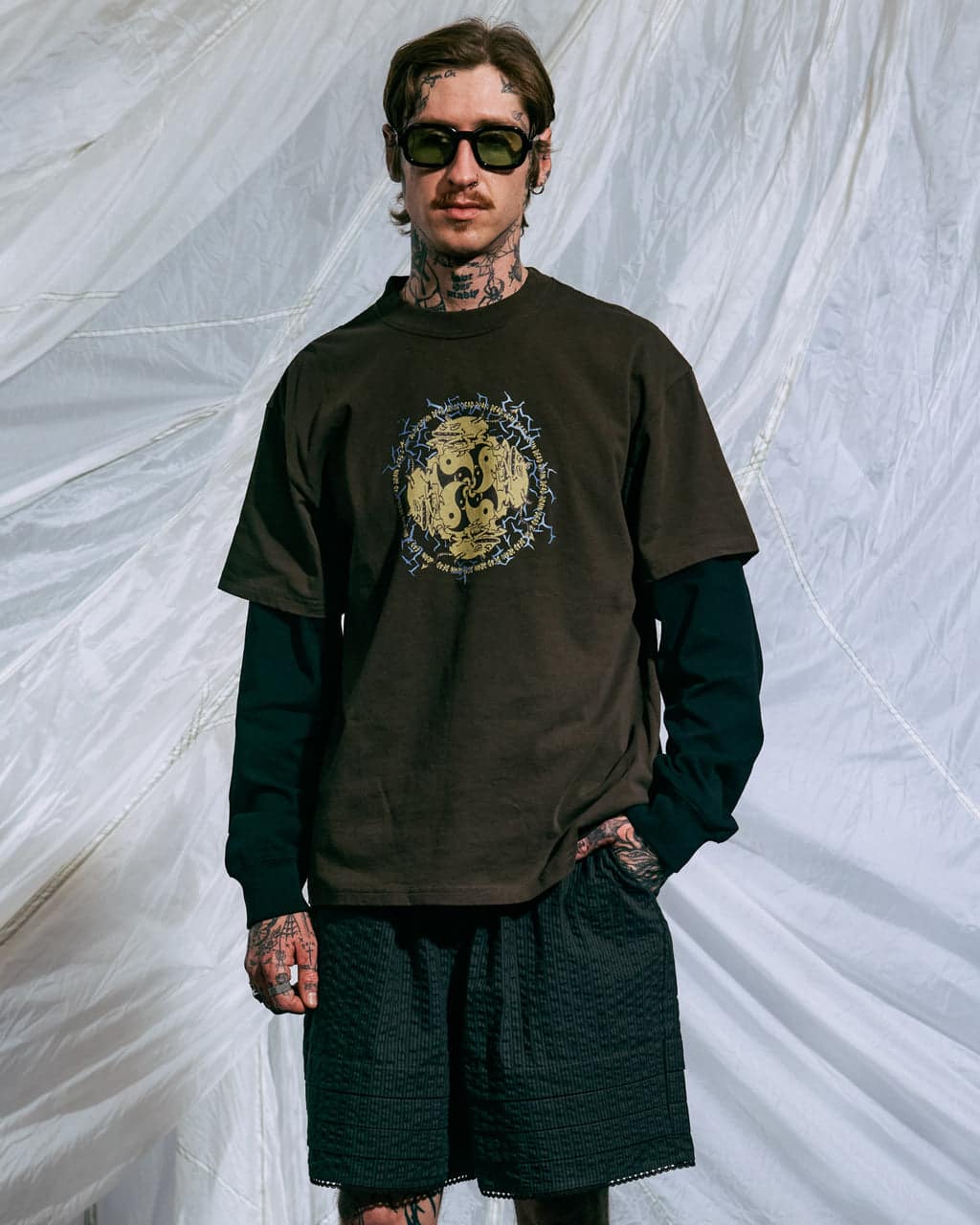 BRAIN DEAD/ブレインデッド/YING YANG RUN T-SHIRT - BROWN BROWN M