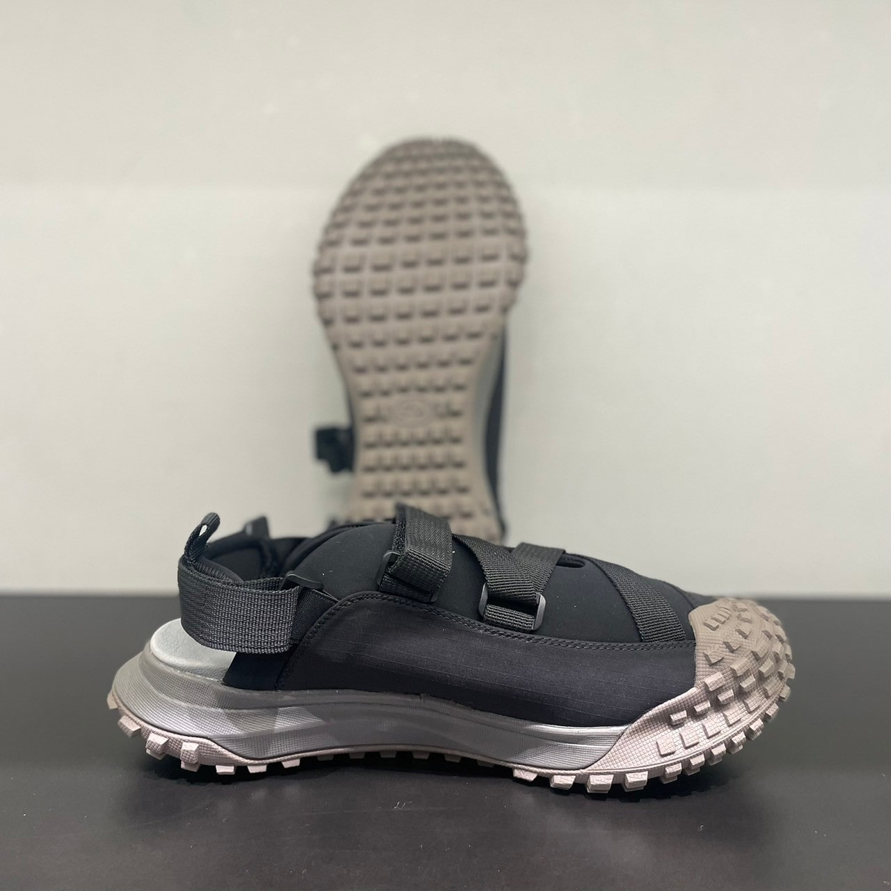 CMFOUTDOORGARMENT/シーエムエフアウトドアガーメントAPPROACH 02 SANDAL BLACK 26cm