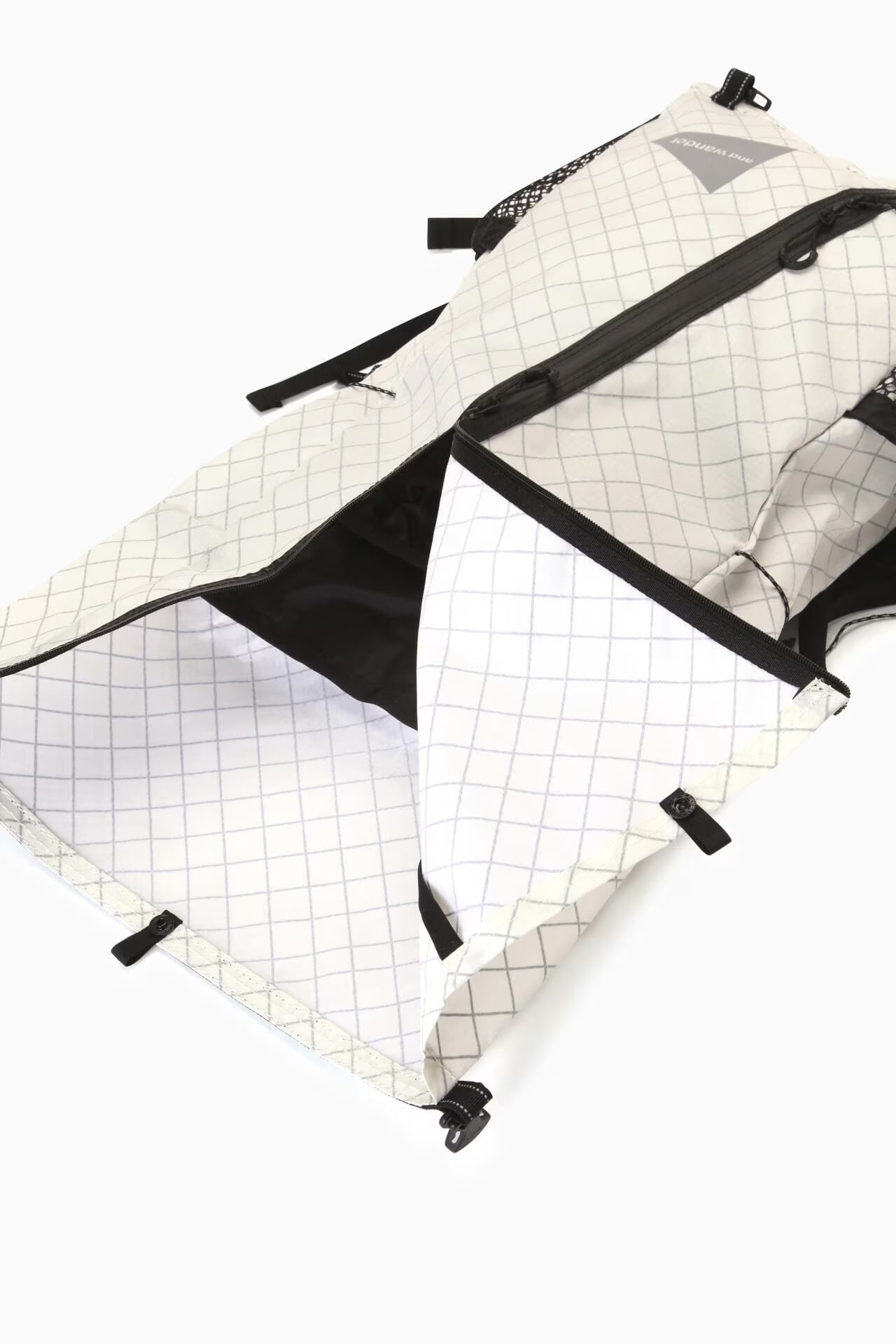 and wander/アンドワンダー/ECOPAK 18L backpack WHITE FREE