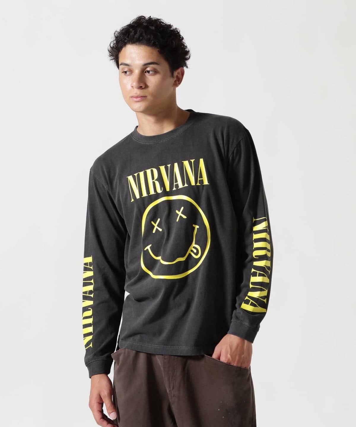 ⭐️未使用品NIRVANA SMILE Ｌ/ S TEE USA製 Ｌサイズ☆ NIRVANA/ニルヴァーナ/SMILE L/S TEE/コラボロンT《メンズ・ウィメンズ