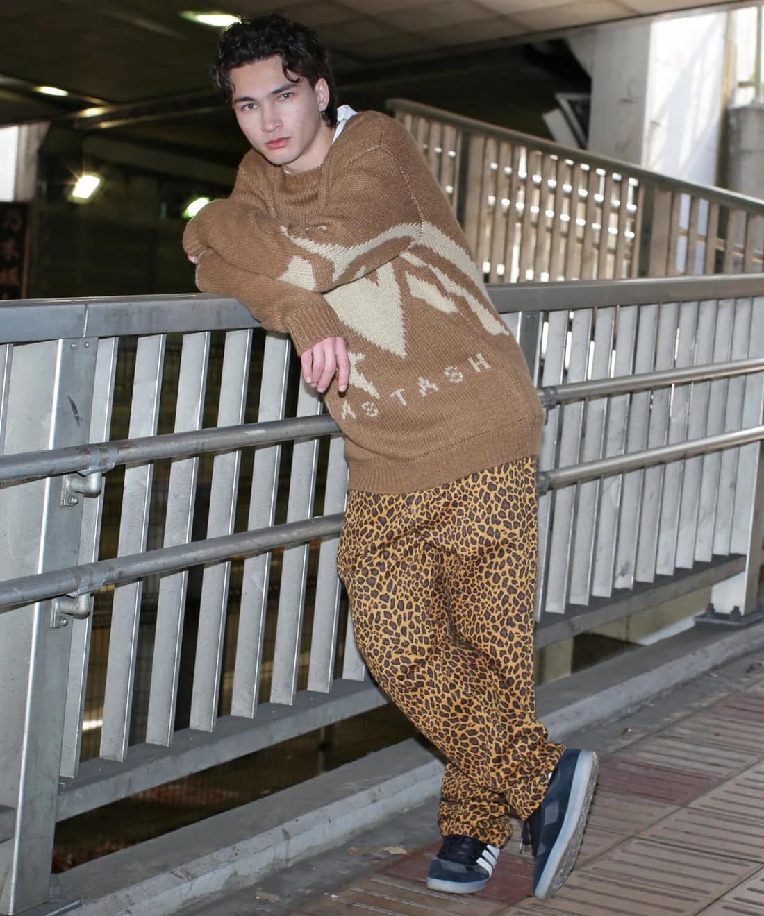 MANASTASH/マナスタッシュ/LOGO SWEATER ニット BROWN M