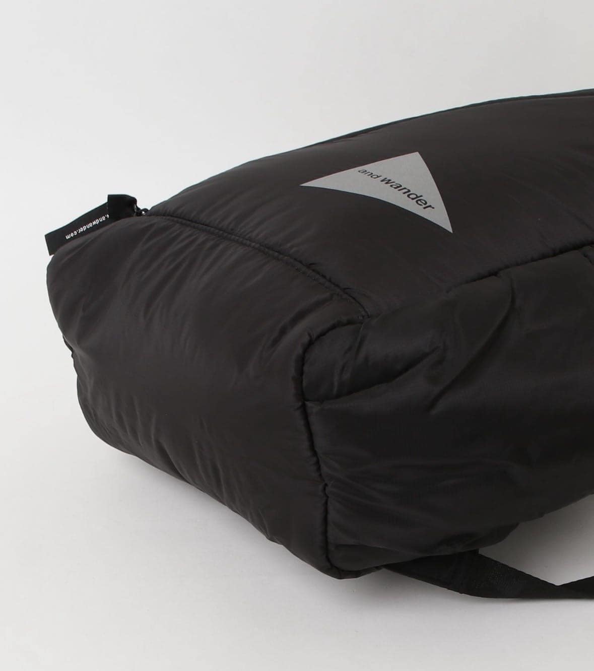 and wander/アンドワンダー/puffer mini ripstop daypack パファーミニリップストップデイパック -BLACK- BLACK F