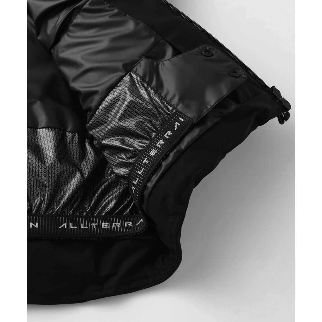 DESCENTE ALLTERRAIN/デサントオルテライン 水沢ダウン マウンテニア