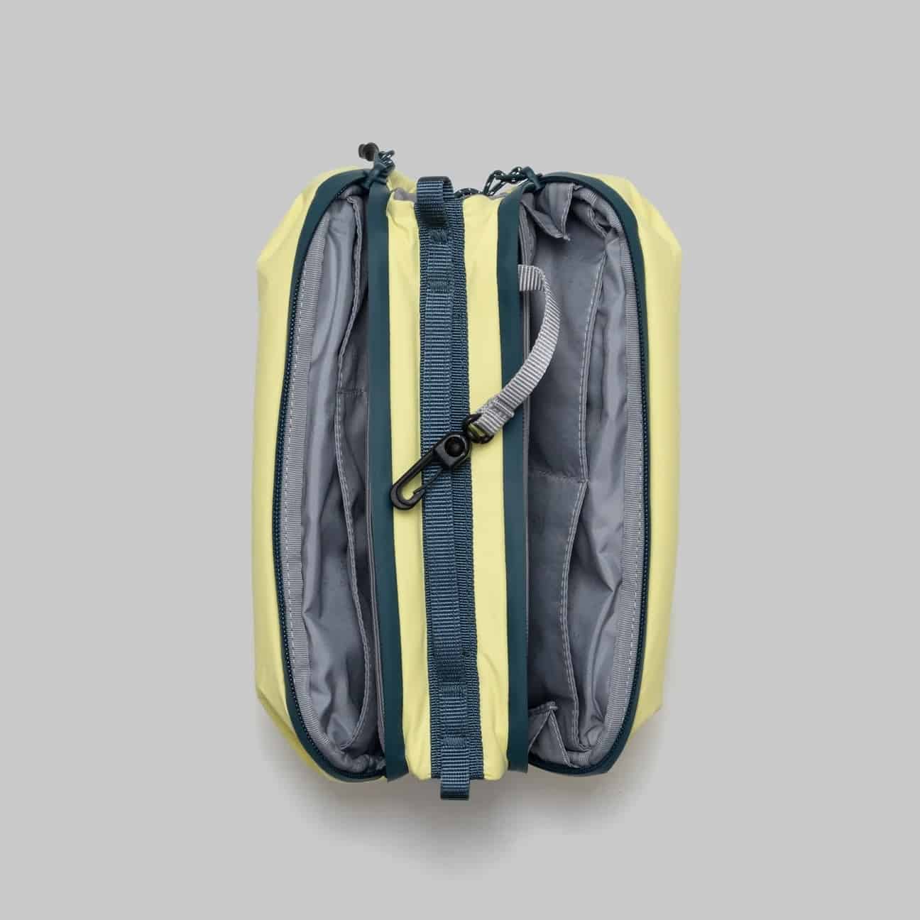 Topologie/トポロジー/Bottle Sacoche Medium -Canary yellow- Canary yellow/Matt Coated Medium