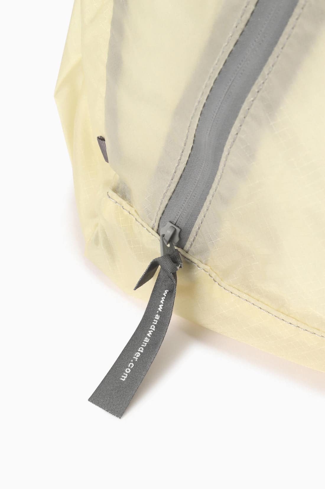 and wander/アンドワンダー/sil daypack/シルデイバッグ BLUE 18L