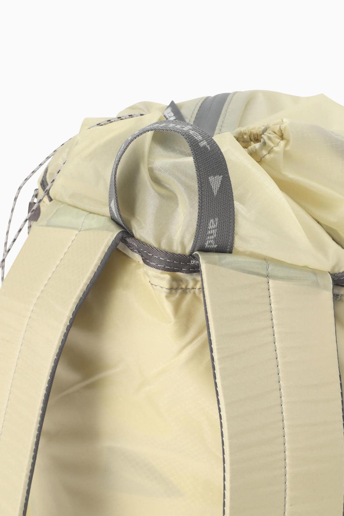 and wander/アンドワンダー/sil daypack/シルデイバッグ BLUE 18L