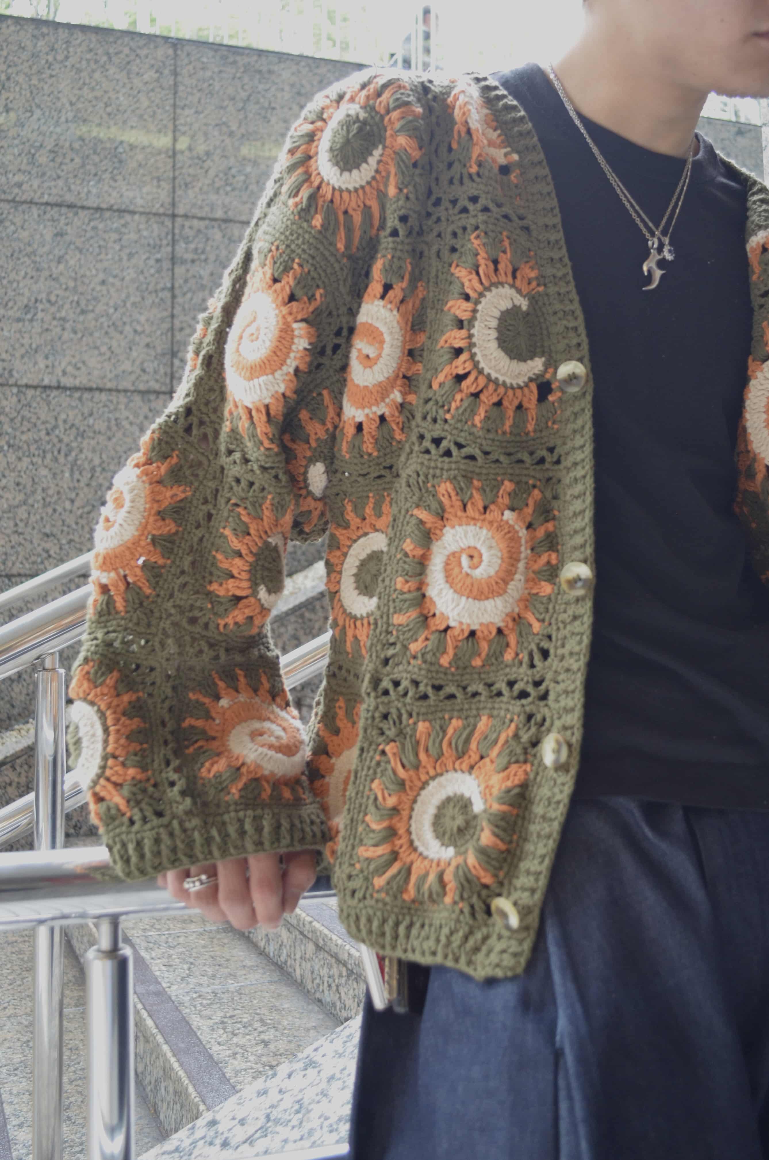 MacMahon Knitting Mills /マクマホンニッティングミルズ/Moon&Sun Cardigan OLIVE FREE
