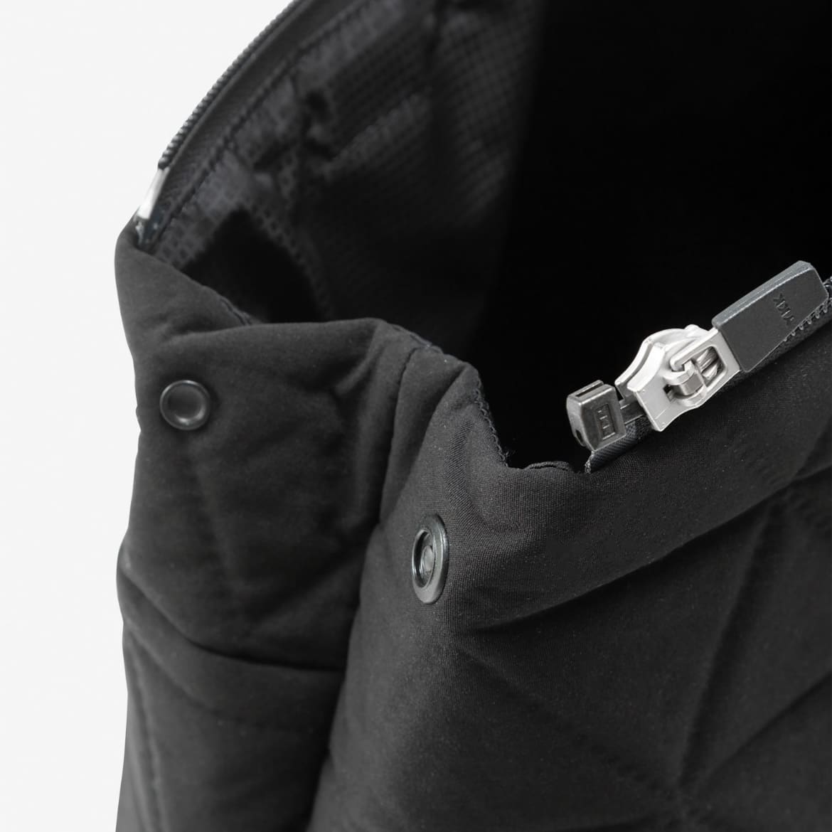 THE NORTH FACE/ザ・ノースフェイス/Geoface Box Tote ジオフェイスボックストート BLACK 7L(9L)