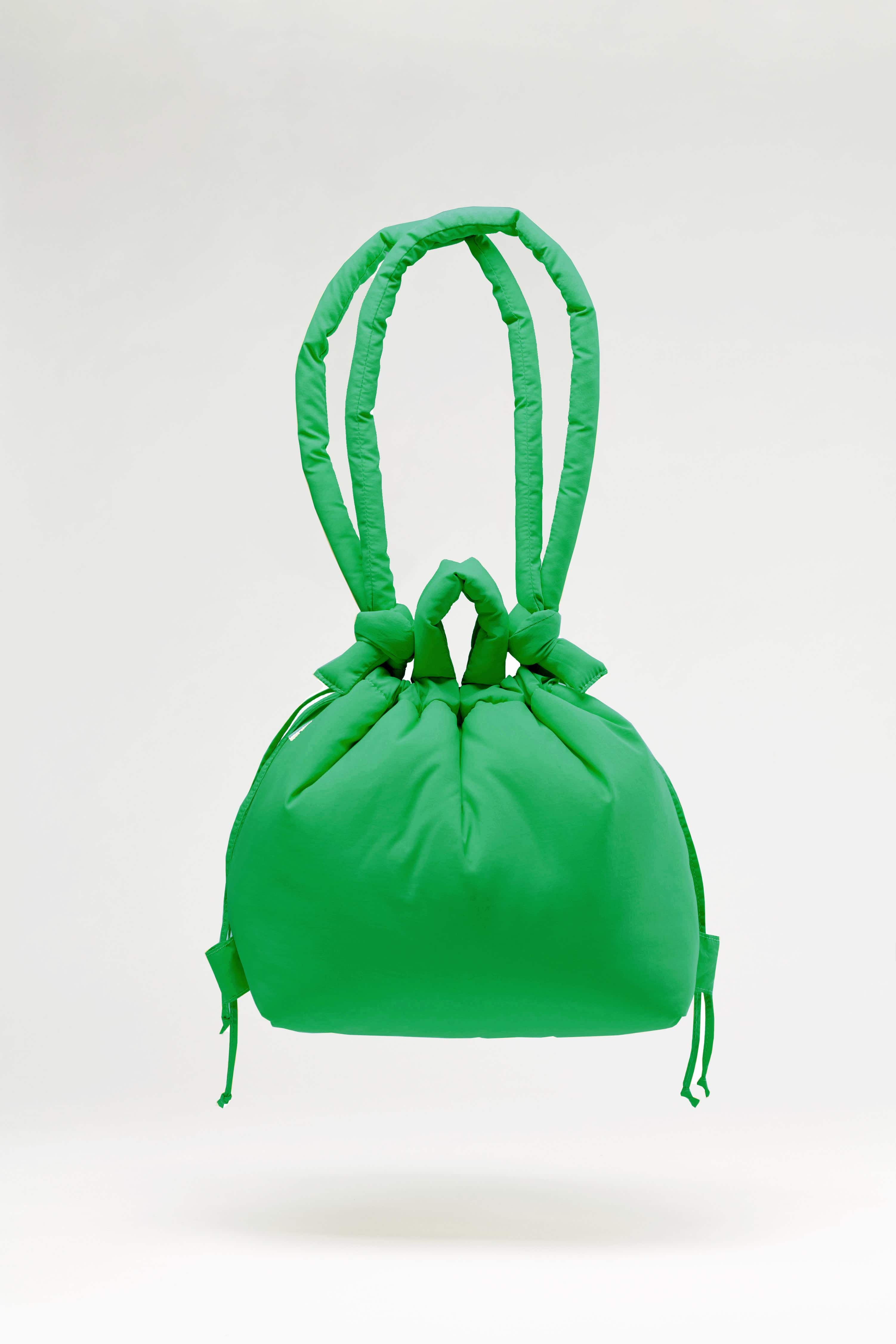 【OLEND/オレンド】Ona Soft Bag | Coral GREEN 19L