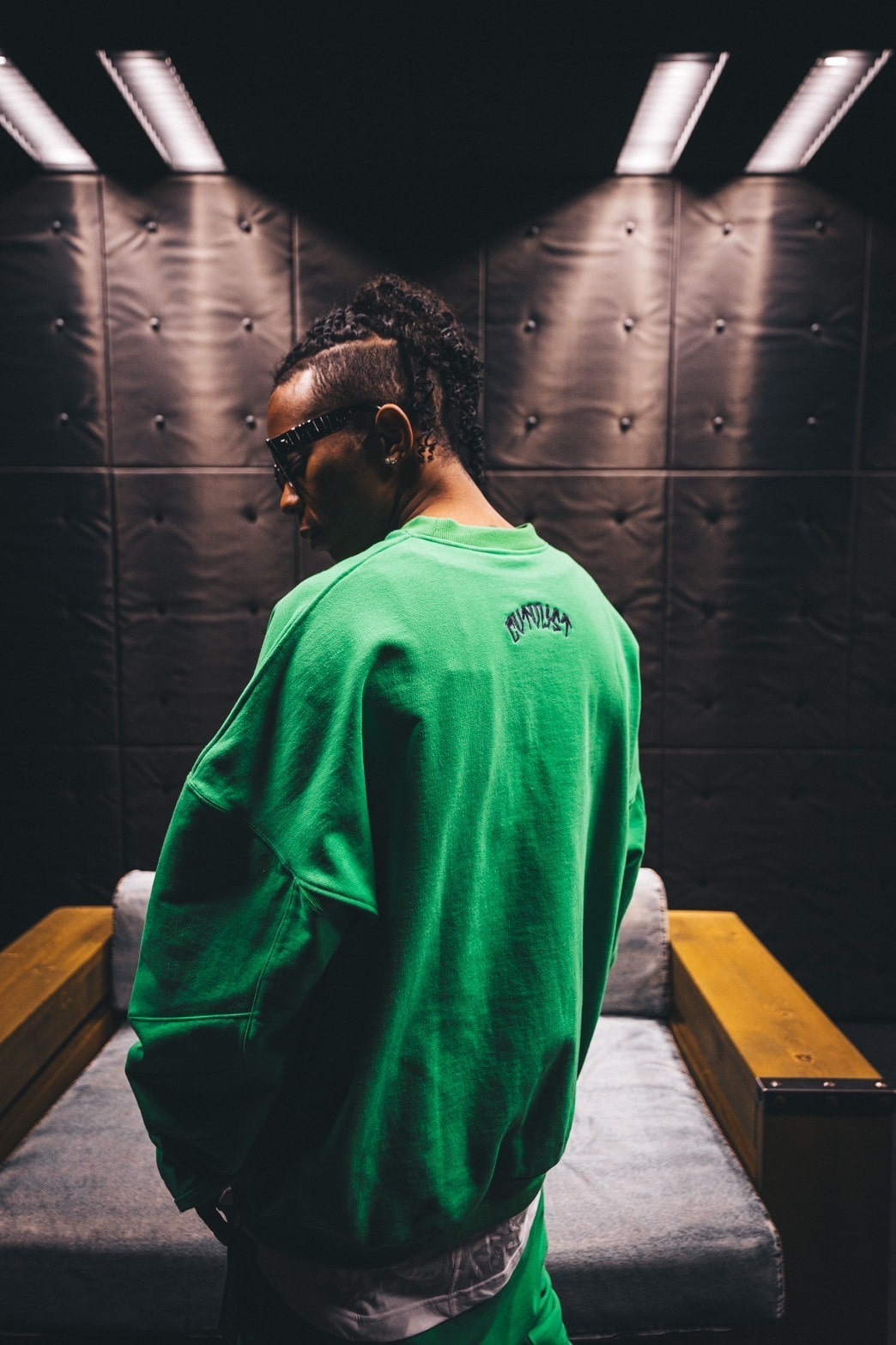 CTLS/シーティーエルエス/別注USUAL CREW-NECK 刺繍クロス green 1