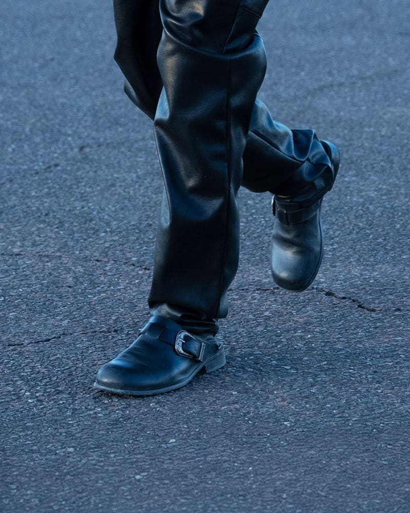 LAST NEST/Mule / Black black 28